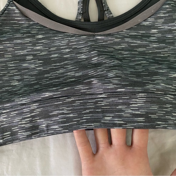 ZYIA Active Luxe Strappy Bra - Picture 4 of 8